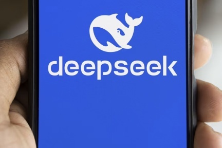 DeepSeek横空出世，中国AI效率革命撼动全球格局